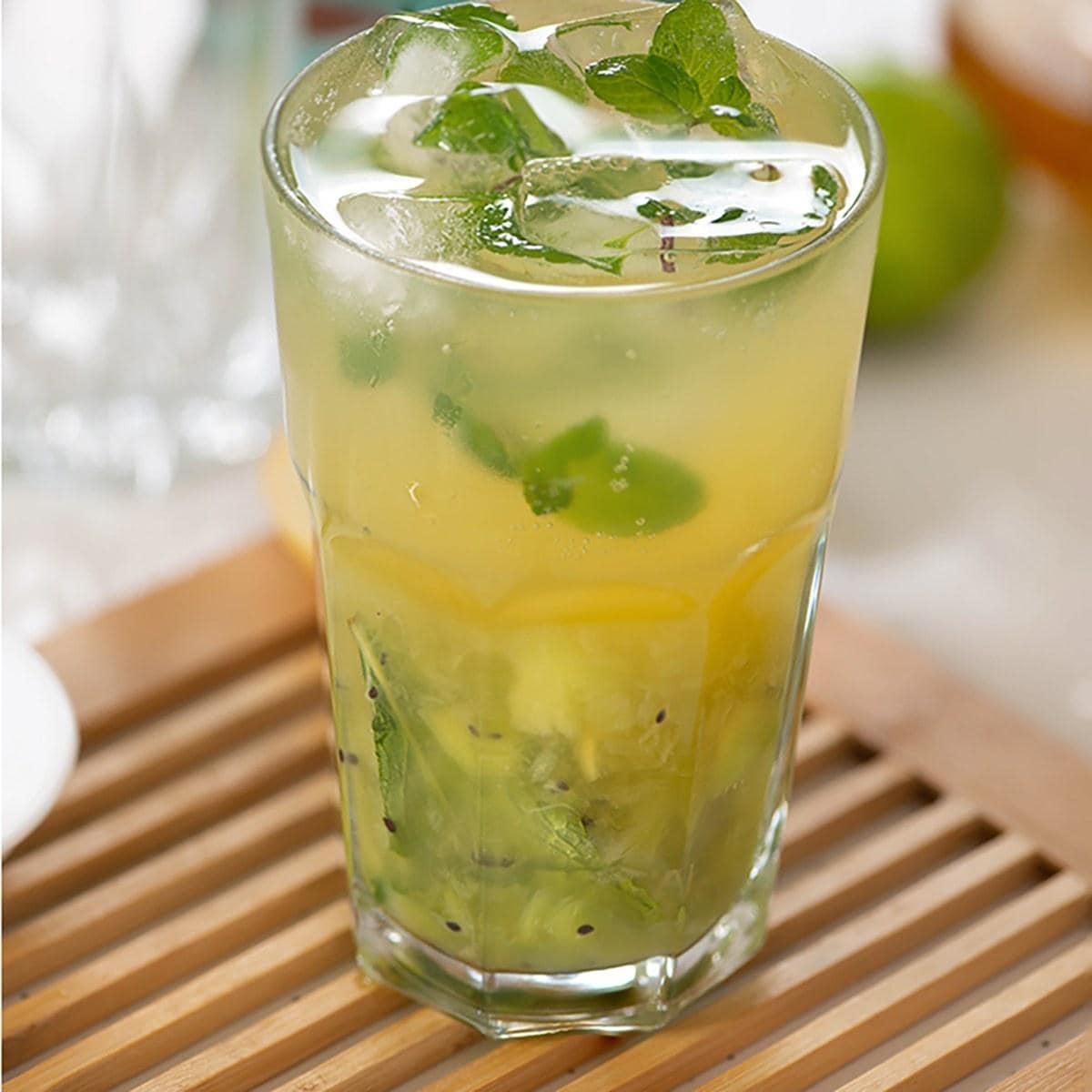 kiwi iced tea